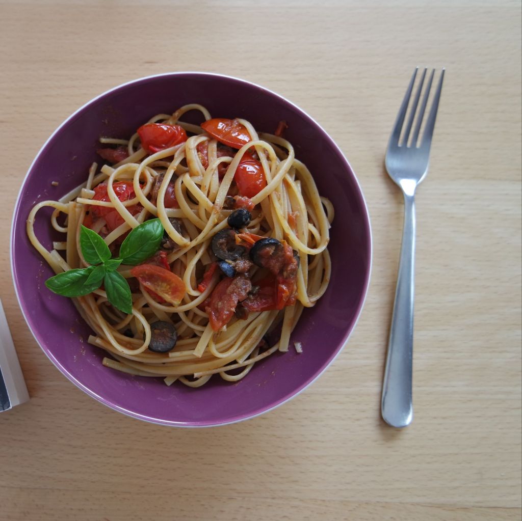 Essen aus Büchern: Pasta Puttanesca aus Ellen Feldmans „Scottsboro“